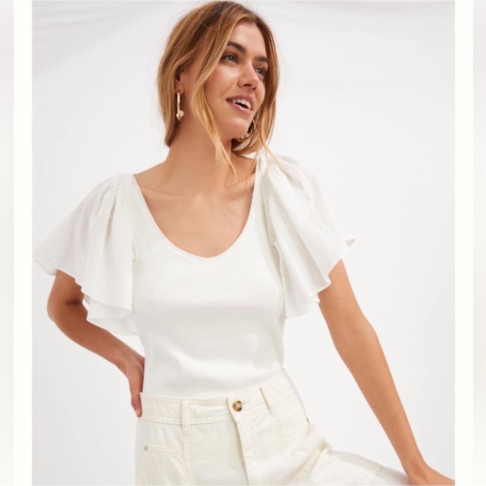 NWT 🆕 Anthro/Maeve White Flutter Sleeve Tee - XS